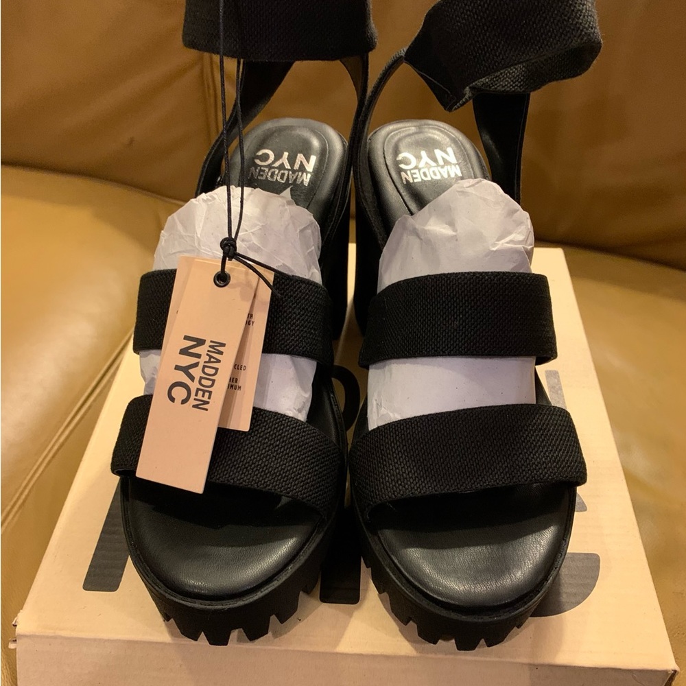 Madden NYC women’s shoes, size 10 black. brand new in the box never been worn.